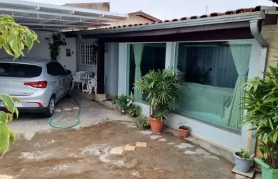 Casa com 2 quartos à venda na Rua Edmundo Plácido Chiavegatto, 683, Jardim dos Oliveiras, Campinas