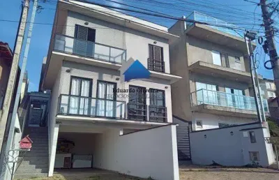 Casa em condomínio fechado com 3 quartos para alugar na Rua Gagliari, 225, Centro, Cotia