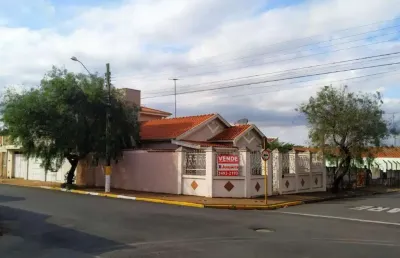 Casa a venda bom jesus (centro) 4 dormitórios e 2 suites