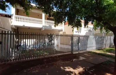 Casa para aluguel, 5 quartos, castelinho - piracicaba/sp