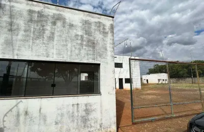 Prédio para alugar no Parque São Jorge, Piracicaba 