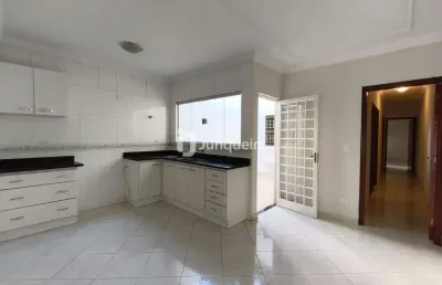 Casa com 3 quartos para alugar no Dois Córregos, Piracicaba 