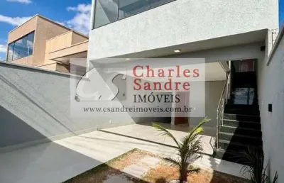 Casa para venda em aparecida de goiânia, residencial village garavelo, 3 dormitórios, 3 suítes, 5 banheiros, 3 vagas