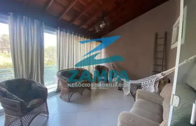 Sobrado mobiliado com 3 quartos com ar (1 suite), todo planejado, 2 vgs cobertas, churrasqueira