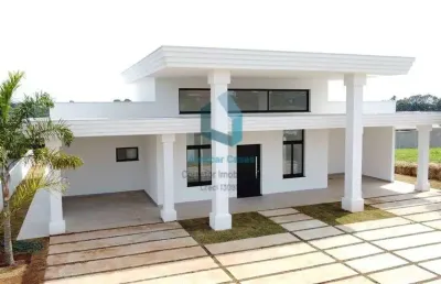 Casa à venda no condomínio village araçoiaba - araçoiaba da serra/sp