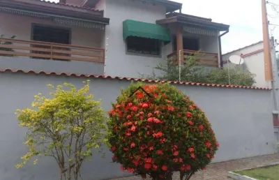 Sobrado com 3 dormitórios à venda, 262 m² por r$ 1.100.000,00 - indaiá - caraguatatuba/sp