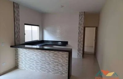 Casa com 2 dormitórios e amplo espaço externo à venda - caraguatatuba/sp