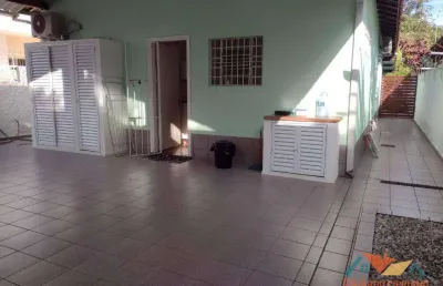 3 casas com 2 dormitórios (cada)  à venda, 317 m² por r$ 2.500.000 - centro - caraguatatuba/sp