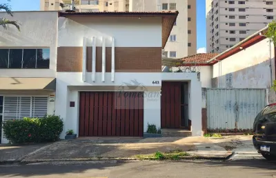 Casa com 3 quartos para alugar na Rua Gomes Carneiro, 643, Centro, Piracicaba