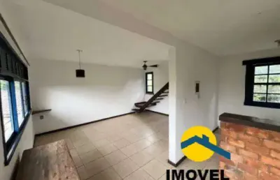 Casa duplex à venda em itaipu- niterói- rio de janeiro