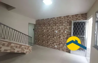 Casa de vila vazia a venda no fonseca - niterói - rio de janeiro
