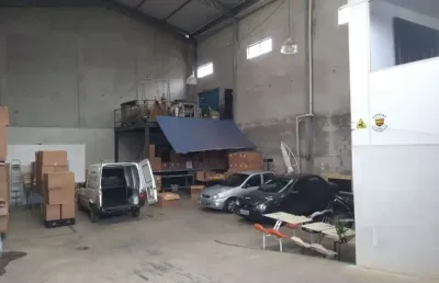 Barracão / galpão / depósito à venda na rua rubim, nacional, contagem por r$ 550.000