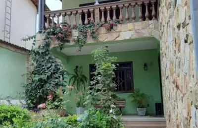 Casa com 3 quartos à venda na rua agílio cruz de souza, serrano, belo horizonte por r$ 980.000
