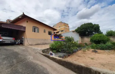 Casa com 4 quartos à venda na rua aloísio de azevedo, santa mônica, belo horizonte por r$ 850.000