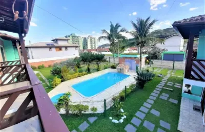Sobrado em condomínio com 2 quartos, 78m², à venda em caraguatatuba, martim de sá