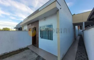 Casa à venda em caraguatatuba, massaguaçu, com 2 quartos, 70m²