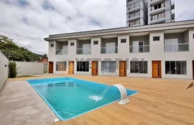 Sobrado em condomínio à venda em caraguatatuba, massaguaçu, com 2 quartos, 72m²