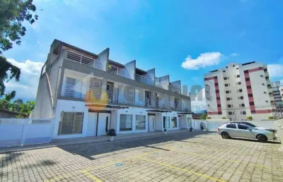 Sobrado à venda em caraguatatuba, massaguaçu, com 3 quartos, 120m²