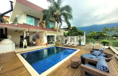 Sobrado à venda em caraguatatuba, massaguaçu, com 3 quartos, 205m²
