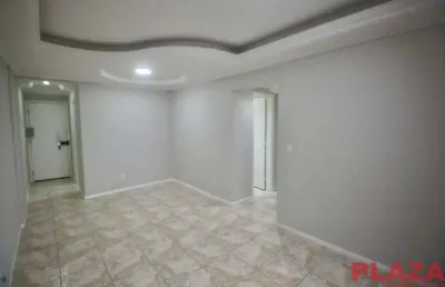 Apartamento com 3 quartos para alugar na Avenida da Lagoa, 190, Centro, Balneário Camboriú
