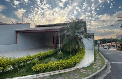 Casa em condomínio fechado com 2 quartos à venda no Jardim Gutierres, Sorocaba 