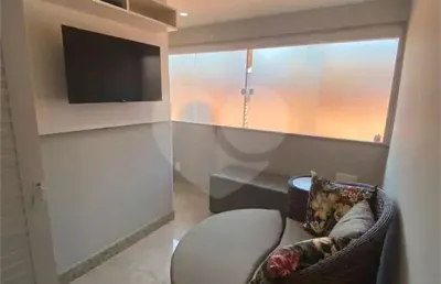 Triplex com 2 quartos à venda em centro (mangue) - rj