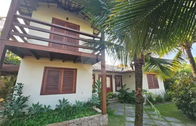 Condomínio com 4 quartos à venda ou para locação em rasa - rj