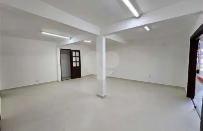 Sala comercial para alugar no Condomínio Sunshine, Armação dos Búzios 