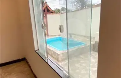 Casa com 3 quartos à venda em maria joaquina (tamoios) - rj