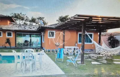 Casa com 4 quartos para alugar na Marina, Armação dos Búzios 
