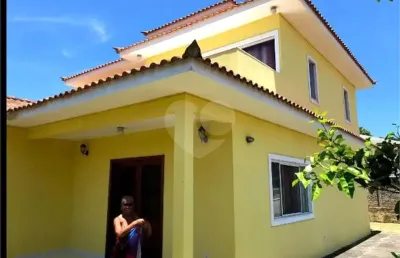 Casa em condomínio fechado com 3 quartos à venda na Praia Rasa, Armação dos Búzios 