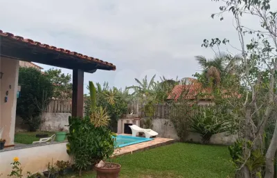 Casa com 3 quartos à venda em jardim arco íris - rj