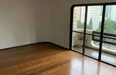 Apartamento em moema pássaros com 170m de área útil, 3 vagas de garagem