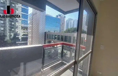 Apartamento com 2 ormitórios, sendo 1 suíte, sacada, 1 vaga de garagem na vila olímpia
