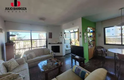 Excelente cobertura, 128, com 3 dormitórios, sendo 1 suíte, 2 vagas de garagem, em moema