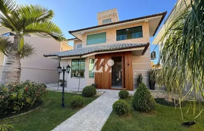 Casa com piscina e 3 quartos e suítes na pedra branca