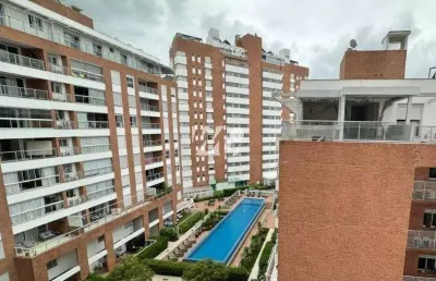 Apartamento com piscina e 3 quartos e suíte na pedra branca