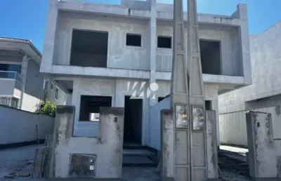 Sobrado geminado com 3 quartos 1 suíte - nova palhoça