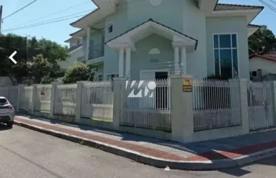 Casa com 3 quartos à venda na Rua Toscánia, 1, Pagani, Palhoça
