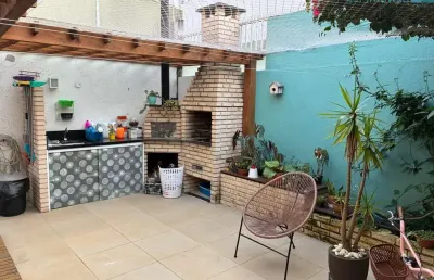 Casa em condomínio fechado com 3 quartos à venda na rua egílio vitorello, --, parque santa teresa, carapicuíba, 96 m2 por r$ 750.000