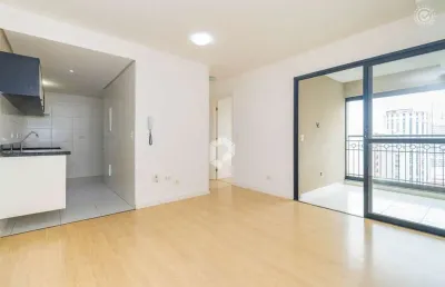 Apartamento com 2 quartos para alugar na Rua Treze de Maio, 439, Centro, Curitiba