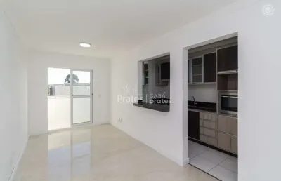 Apartamento com 2 quartos para alugar na Rua Rodolfo Bernardelli, 613, Uberaba, Curitiba