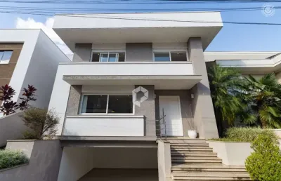 Casa em condomínio fechado com 3 quartos para alugar na Rua Doutor Lubumir Viergbiski, 220, Campo Comprido, Curitiba