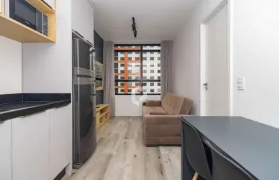 Apartamento com 1 quarto para alugar na Avenida Visconde de Guarapuava, 3000, Centro, Curitiba