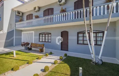 Casa com 4 quartos à venda na Rua Câmara Júnior, 906, Jardim das Américas, Curitiba