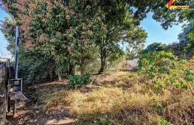 Terreno à venda no Campina Verde, Divinópolis 
