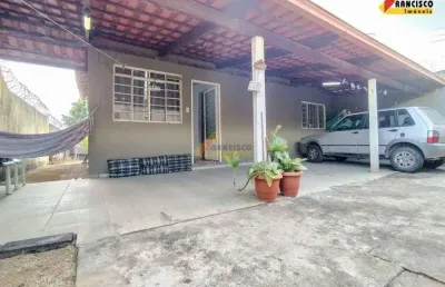 Casa à venda, 2 quartos, 3 vagas, vila das roseiras - divinópolis/mg