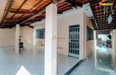 Casa à venda, 2 quartos, 2 vagas, manoel valinhas - divinópolis/mg