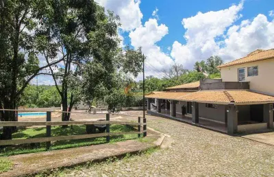 Chácara à venda, 4 quartos, 1 suíte, 10 vagas, gafanhoto - divinópolis/mg