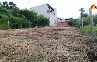 Terreno à venda no Levindo Paula Pereira, Divinópolis 
